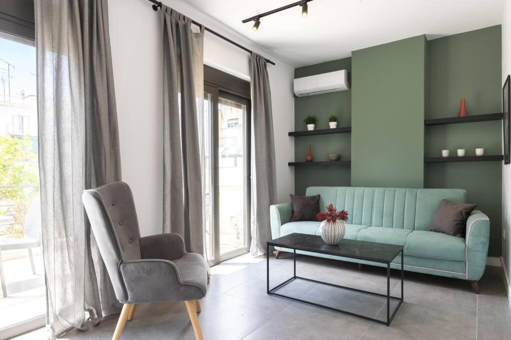Academy Elegant #401 / Stunning Terrace Athens
