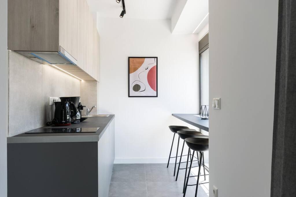 Apartment Academy Elegant #401 / Stunning Terrace Athens